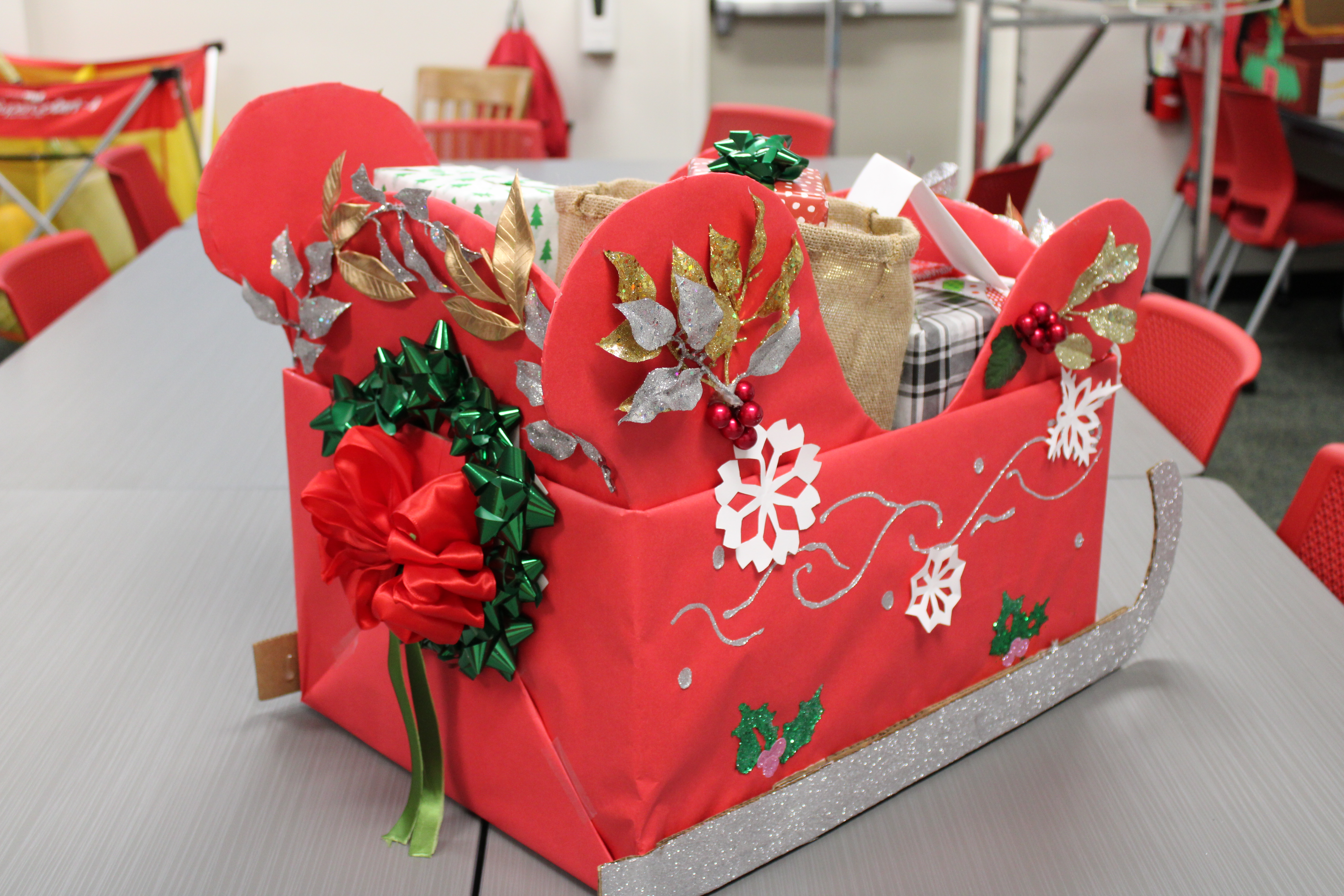 Dec. Sleigh Decorating - article thumnail image